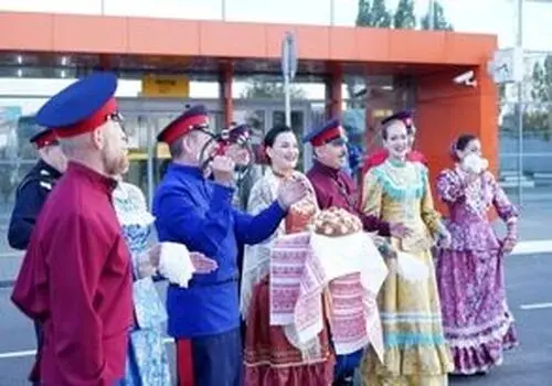 قلعه‌نویی سرمربی هم‌زمان تیم‌ملی و استقلال!