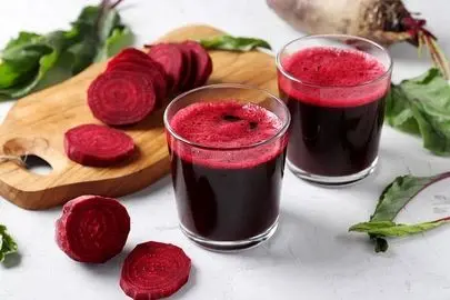 ۸ غذایی که آهن بیشتری از چغندر دارند؛ راهکارهای تغذیه‌ای برای مقابله با کم‌خونی