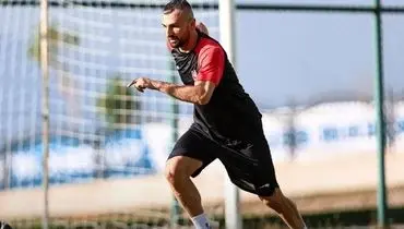 پیام احساسی بازیکن خارجی سابق پرسپولیس به هواداران