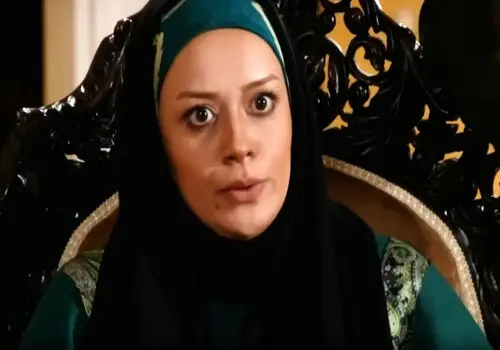 سحر قریشی با سر و وضع ژولیده و چهره ای متفاوت در خیابان ها+ عکس