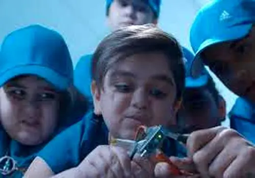 ۶ ترفند ساده برای شیک پوشی با سویشرت