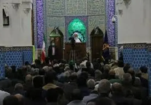 خطیب نمازجمعه: ۴۲ درصد ناترازی بانکی مربوط به بانک آینده است