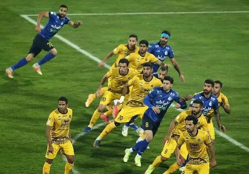 پوستر باشگاه سپاهان برای دیدار با فجر به بهانه روز جهانی معلولین