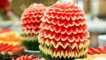 ترفندهای ساده برای برش شیک هندوانه شب یلدا + فیلم