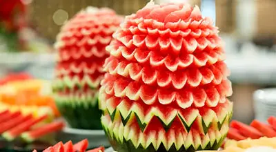 ترفندهای ساده برای برش شیک هندوانه شب یلدا + فیلم