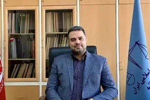 کاظمی: پیگیری پرونده‌های بیماران پروانه‌ای تا اجرای رأی ادامه دارد
