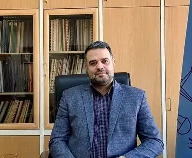 کاظمی: پیگیری پرونده‌های بیماران پروانه‌ای تا اجرای رأی ادامه دارد

