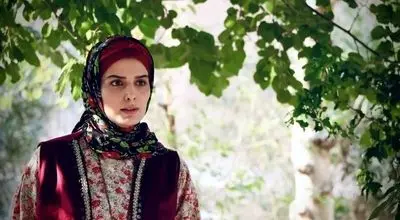 چهره متفاوت غزاله اکرمی، بازیگر سریال «سوجان»!