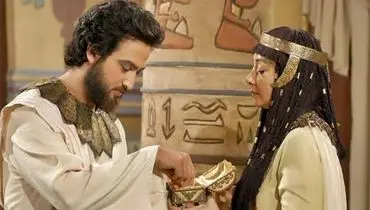 پشت صحنه لحظه ورود یوسف به مهمانی و زنانی که دست خود را با چاقو می‌برند!+فیلم
