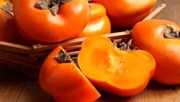 خوردن خرمالو مساوی است با انسداد روده؟
