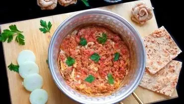 مخلمه عراقی چیست؟ املتی متفاوت با گوشت و گوجه فرنگی
