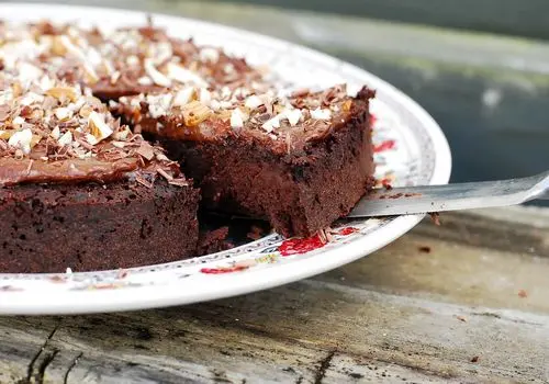 عصرونه : طرز تهیه کیک رژیمی؛ شیرین، سالم و بدون عذاب وجدان!