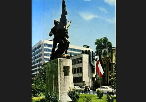 سرنوشت مجسمه ۲۸ مرداد در تهران چه شد؟