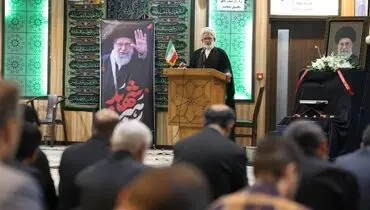 رئیس دیوان عالی کشور: نصرت الهی و حضور آگاهانه مردم دو‌بال بسیار اثرگذار در تقابل حق و باطل و پیروزی در برابر دشمنان است/ تنها راه مقابله با این توطئه‌ها مقاومت و ایستادگی است
