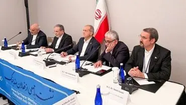 رئیس‌جمهور در دیدار جمعی از فعالان ضدجنگ در نیویورک: گفت‌وگوی تحت فشار فایده ندارد
