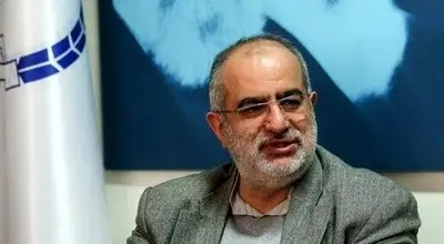 حسام الدین آشنا: توهم رهبری جهان عرب و اسلام را نداشته‌باشید!
