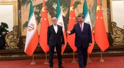دیدار پزشکیان با رئیس‌جمهور چین
