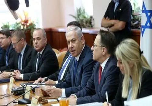 اسرائیل از فرو رفتن ناو هواپیمابر جرالد فورد در فاضلاب خبر داد + فیلم