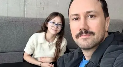 دلنوشته‌ای شیرین از شاهرخ استخری برای دخترش!