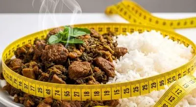 آیا راز عمر طولانی در قرمه سبزی و برنج است؟! کنکاشی جذاب در سفره ایرانی