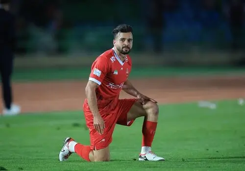 جنجال در پرسپولیس؛ تنش تازه میان سروش رفیعی و مدیران، آینده کاپیتان در هاله‌ای از ابهام