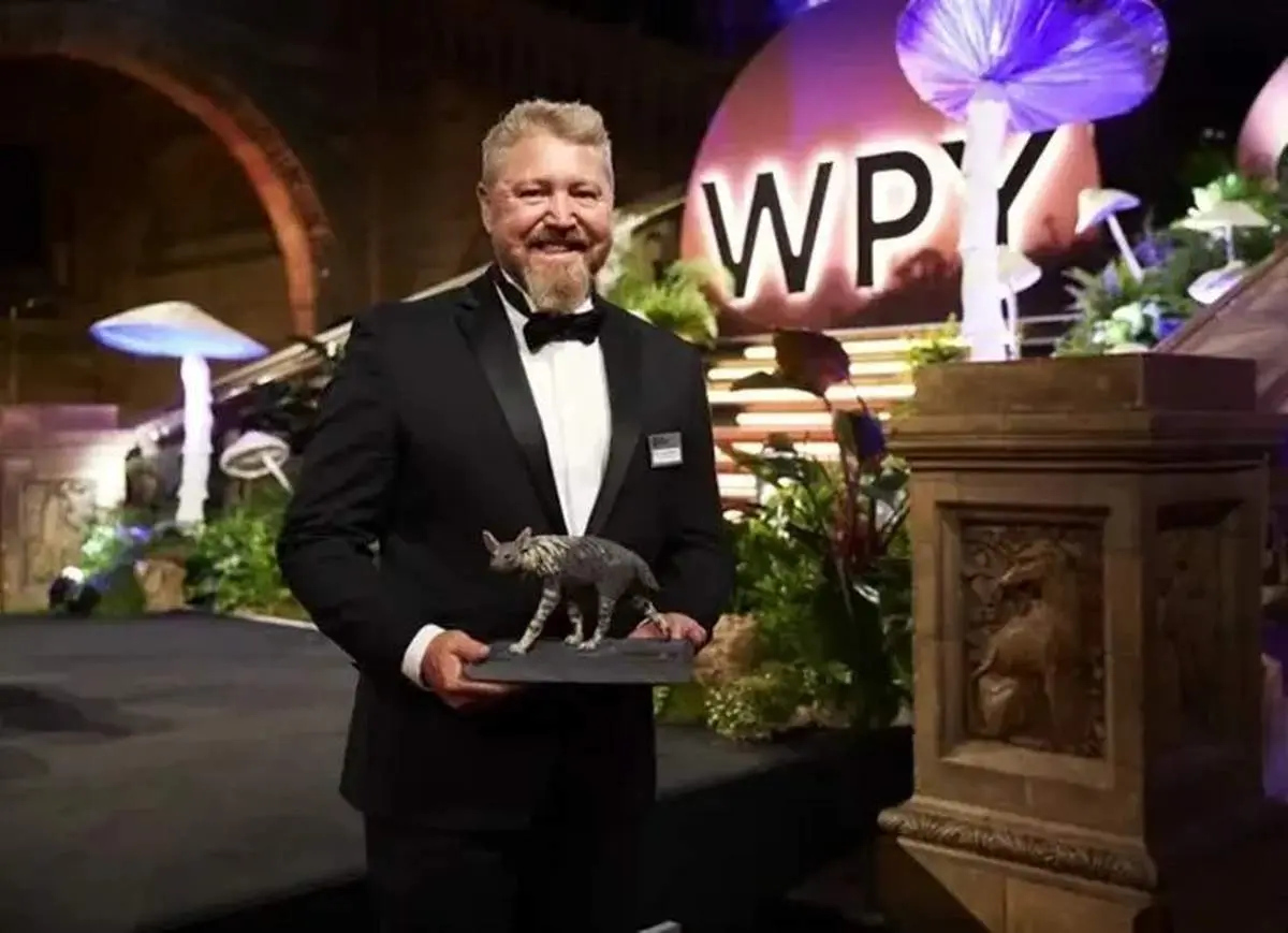 پس از ۱۰ سال انتظار؛ عکسی عجیب از بازدیدکننده مرموز شهر ارواح | عکس