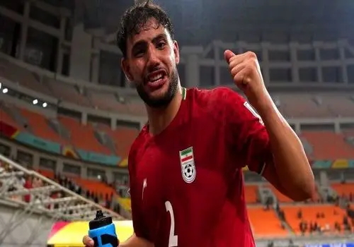 پیراهن شماره ۱۰ استقلال به جانشین رامین رضاییان رسید + عکس