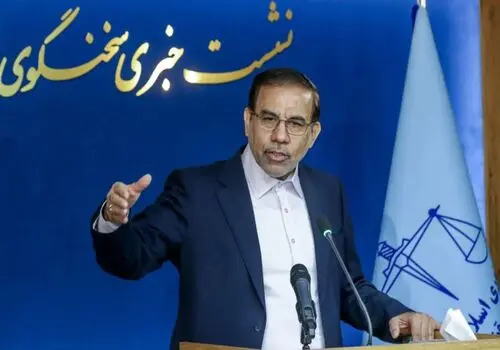 سرنوشت ۴۰۰۰ نیروی بانک آینده به کجا رسید؟