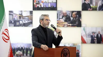باقری: ایران و عمان در حال مذاکره درباره سازوکار مدیریت تنگه هرمز هستند