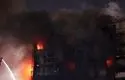 لحظه سوختن یک برج مسکونی در سئول+ فیلم