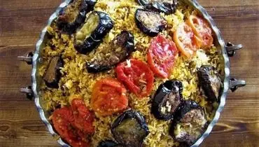 ناهارت با من: بادمجان پلو قزوینی؛ طعمی اصیل و متفاوت در سفره شما