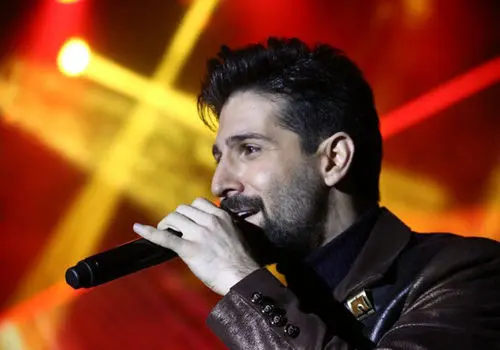 تصاویری از مراسم چهلم حمیدهیراد با حضورهنرمندان