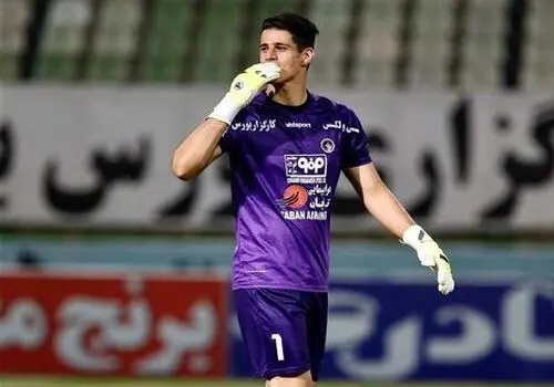 نیازمند امروز رسما پرسپولیسی می شود