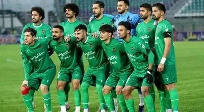 چراغ‌ها خاموش، وقت بازیه؛ پوستر کنایه آمیز شمس آذر برای دیدار با تراکتور 