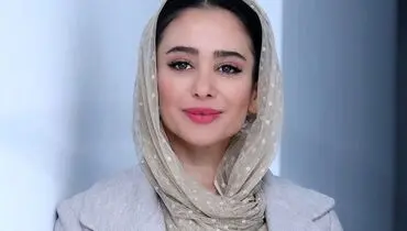 عکس جذاب الناز حبیبی با ژست هنری