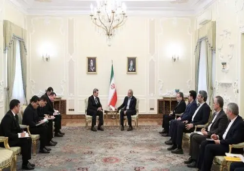 پزشکیان: قرار نیست کسی از آن طرف دنیا برای ما تصمیم بگیرد

