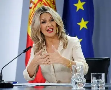 انتقاد اسپانیا از رئیس کمیسیون اروپا به خاطر حمایت از تجاوز آمریکا و رژیم صهیونیستی علیه ایران