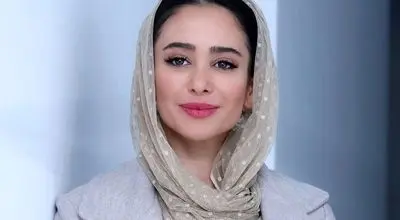 الناز حبیبی هم با یک تیپ مانکنی مدل عینک شد / عکس