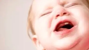 گوش درد نوزاد: ارتباط آن با دندان درآوردن
