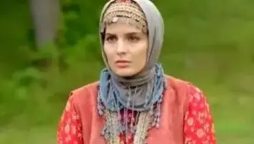 غزاله اکرمی با لباس عروس تست گریم داد