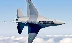 غافلگیری F-16 آمریکایی توسط جنگنده اسکورت بمب افکن استراتژیک Tu-95MS+ فیلم