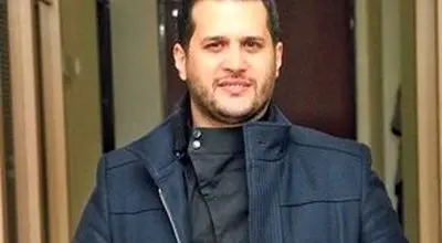 سفلی آیینه‌ای بازیگر آوای باران با استایل ورزشی