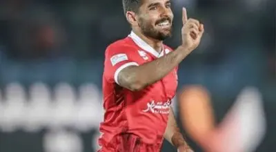 پیشنهاد خارجی برای ستاره پرسپولیس؛ تصمیم مدیران در نیم‌فصل