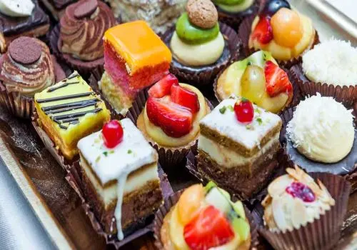 مصرف شیرینی چه تاثیری بر چاقی یا لاغری دارد؟
