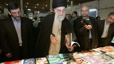 تذکر رهبر انقلاب به علت تحریف زبان آذری در یک کتاب+ فیلم