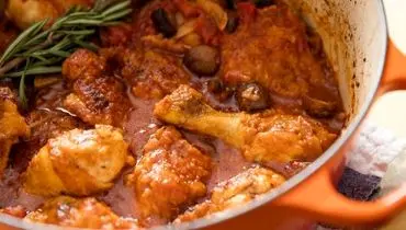 شام امشب با من: غذای فوری و خوش‌طعم؛ طرز تهیه خورش مرغ و گوجه