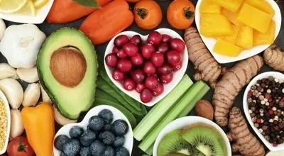 اگر یبوست دارید، این ۳ میوه پاییزی را به رژیم غذایی‌تان اضافه کنید

