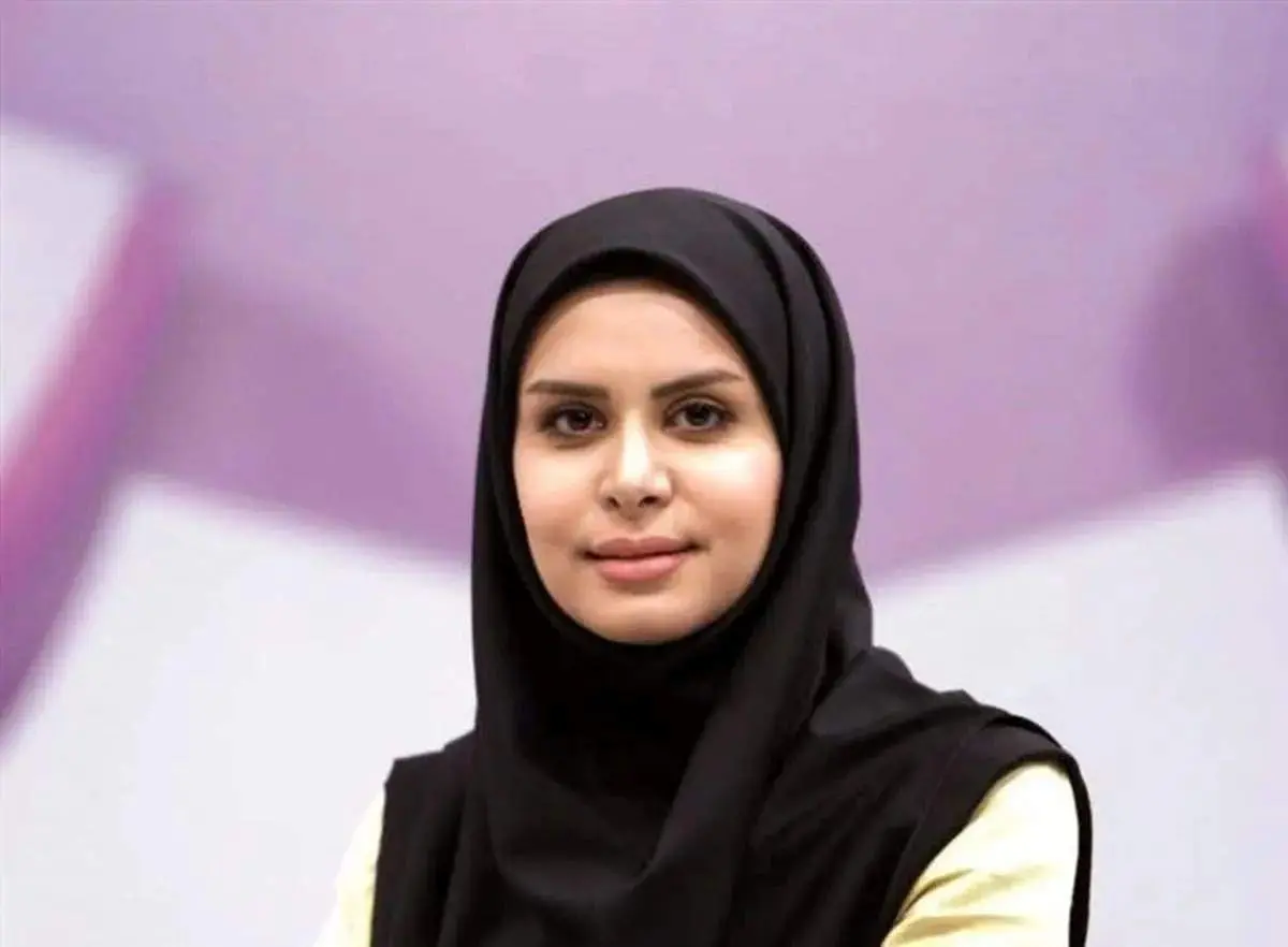 تصویری که از نجمه جودکی در ذهن داشتید، پاک شد! چهره متفاوت مجری سابق در جشنواره فیلم شهر!