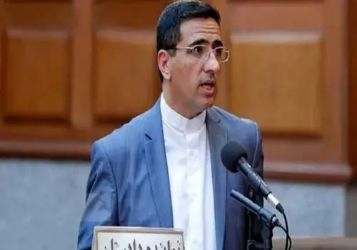کلثوم اکبری دوباره حاشیه‌ساز شد!