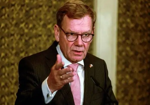 صدراعظم آلمان از اختلافات عمیق آمریکا و اتحادیه اروپا  پرده برداشت
